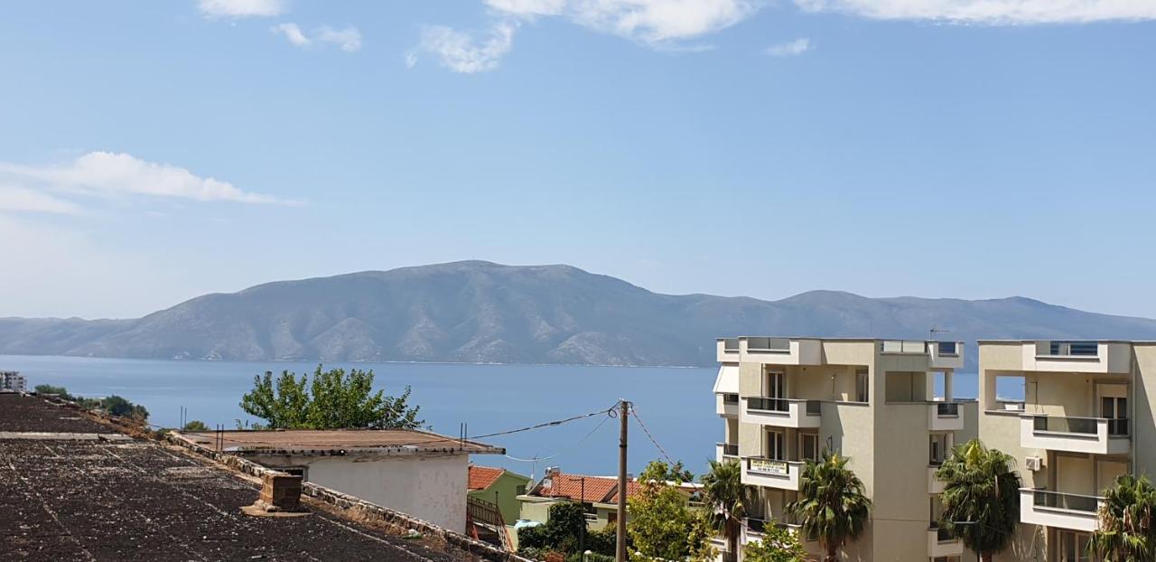 Redsun Apartment Vlorë Extérieur photo