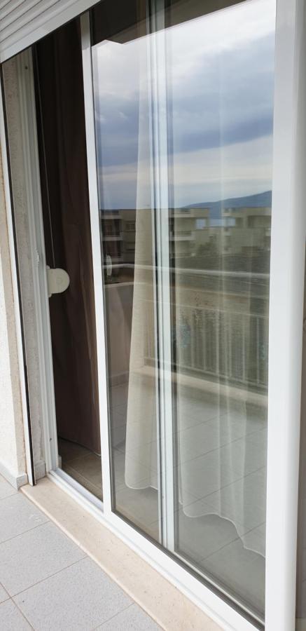 Redsun Apartment Vlorë Extérieur photo